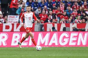 星空体育中国-记者：戴尔右手骨折 目前他更倾向于转会前与家人共度更长假期