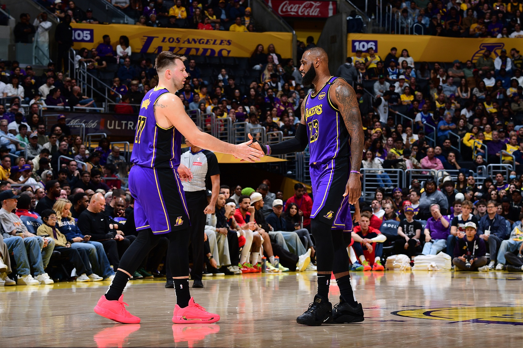 星空体育官网-东契奇：是詹姆斯把比赛重新打回来了 他效率极高无所不能